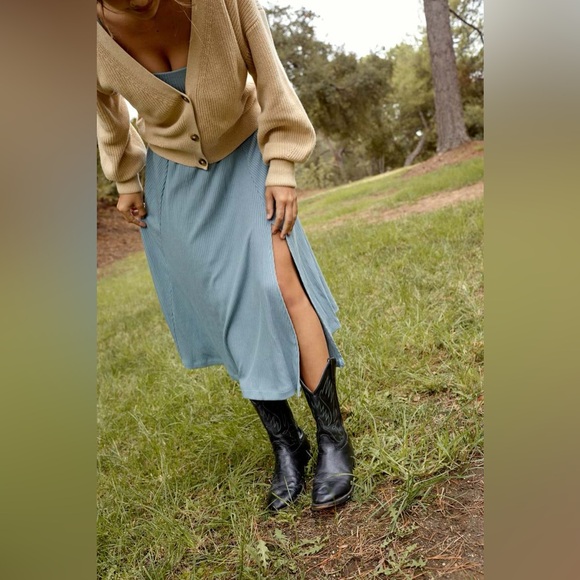 Beige Women's Sweater - Picture 3 of 14